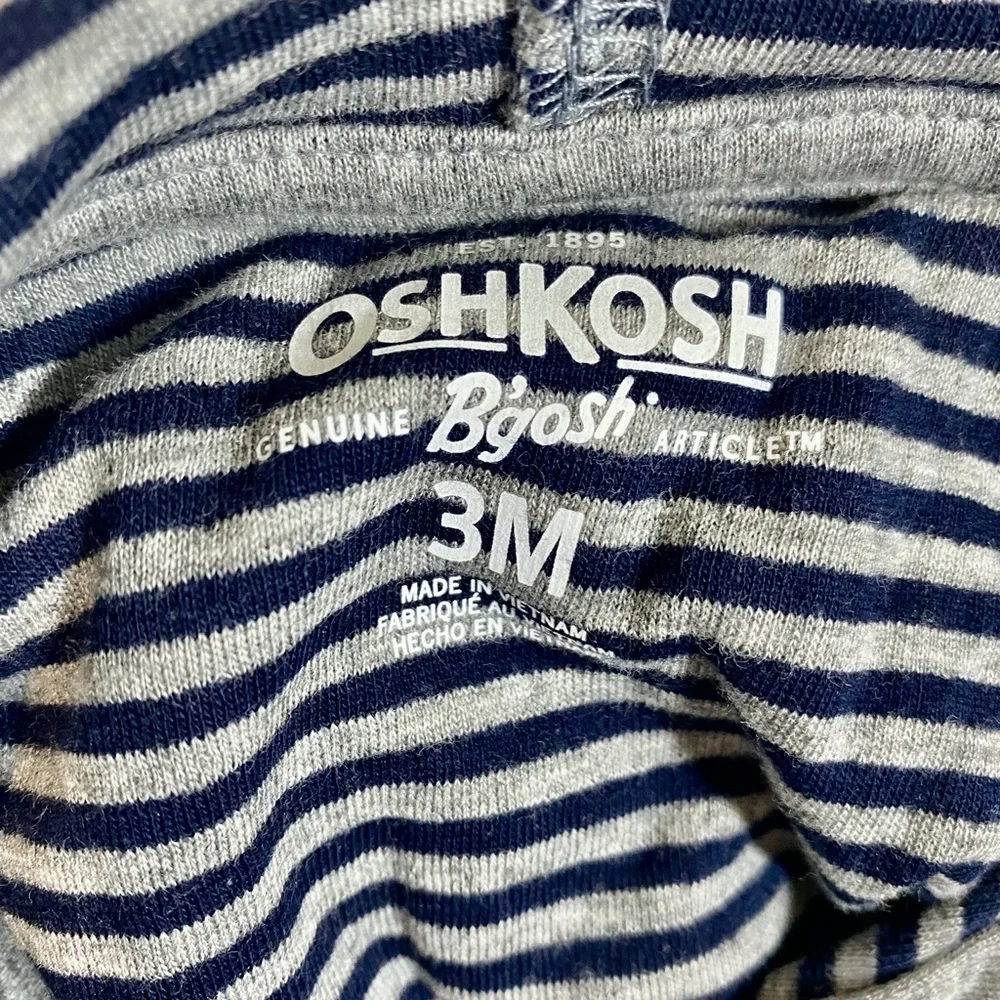 Osh Kosh B'Gosh Long Sleeve Gray Hoodie Bodysuit